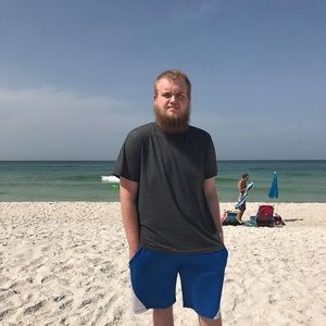 Meet your Posher, Chase